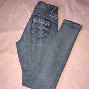 Medium Rise Jeans